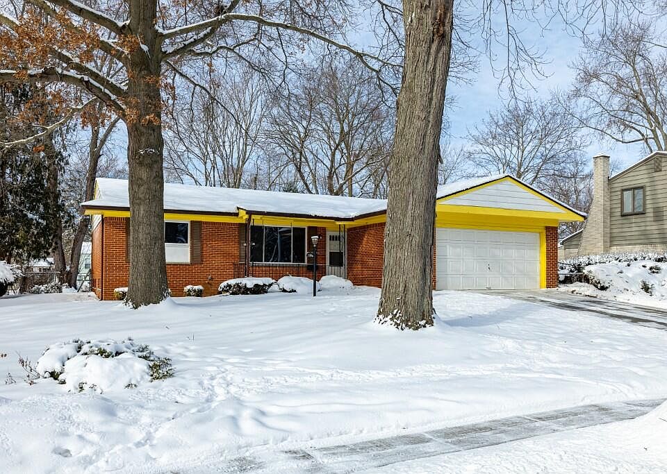 1st image of 500 Old Creek Dr