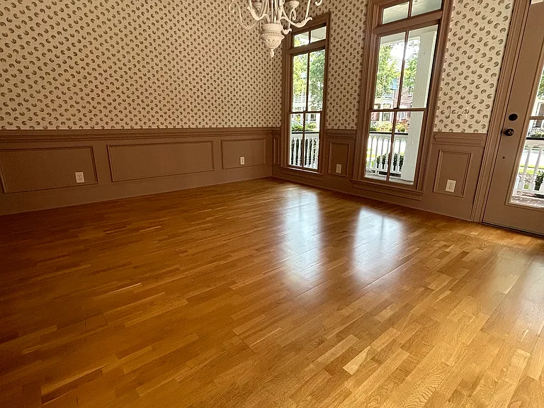 8 Rivoli Ln — Photo 10