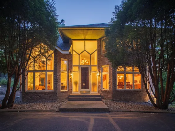 4166 Heatherton Pl, Minnetonka, MN 55345