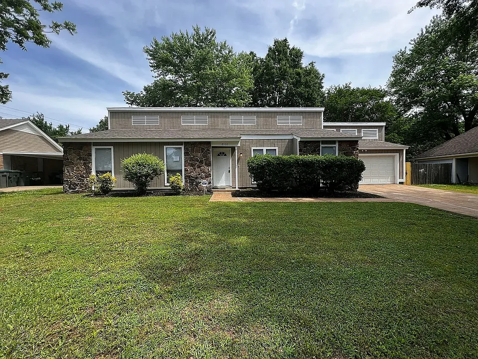 8100 Shallow Glen Trl