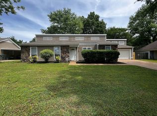 8100 Shallow Glen Trl, Cordova, TN 38016