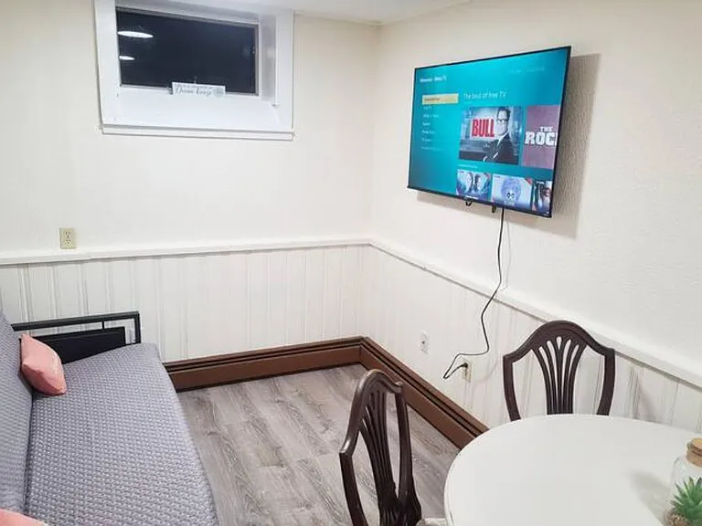 10 Hillcrest Ave #1B — Photo 10