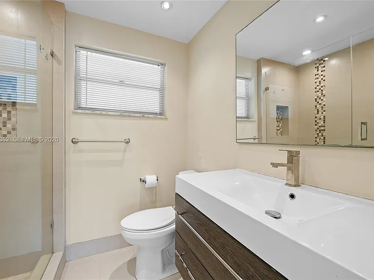 329 SE 3rd St #103S — Photo 15
