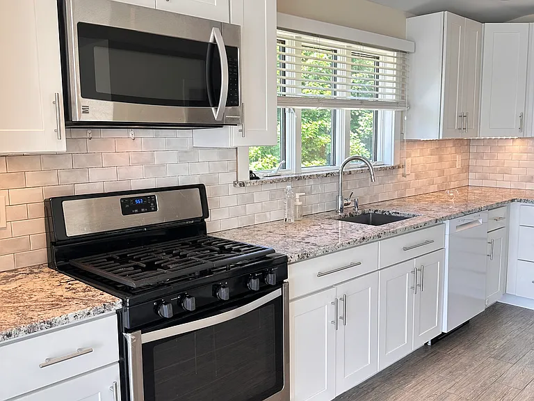 437 Tennyson Dr #2 — Photo 7