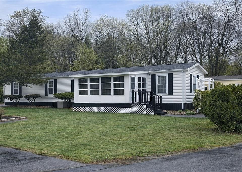 1st image of 77 Wright Way