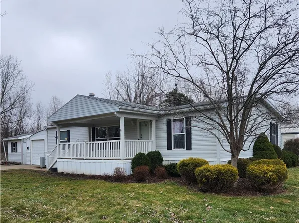 67 Quarry Hill Est, Akron, NY 14001