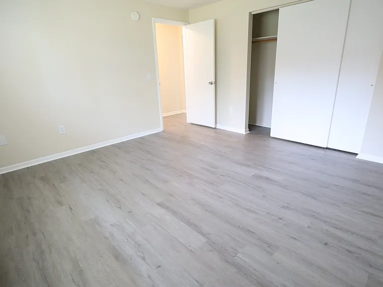275 Owens Rd #8 — Photo 9