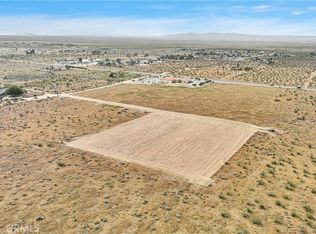 2 Sequoia Rd, Phelan, CA 92371