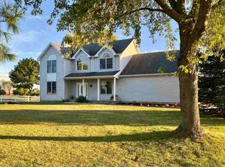 8808 Belvidere Rd, Caledonia, IL 61011