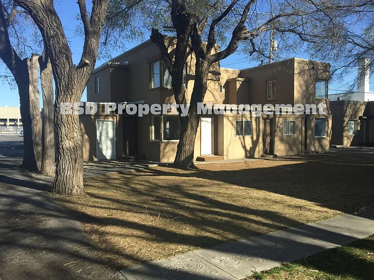125 N Water Ave — Photo 9