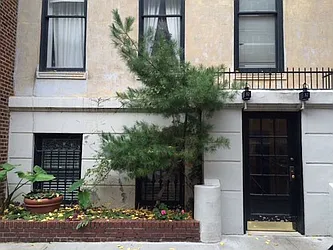 Rented by Aryeh Realty