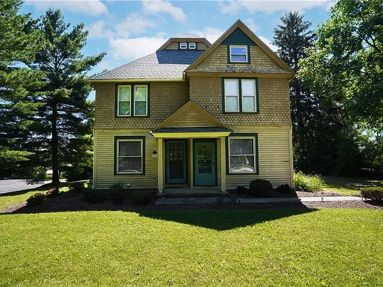 31 E Case Dr #31 — Photo 1