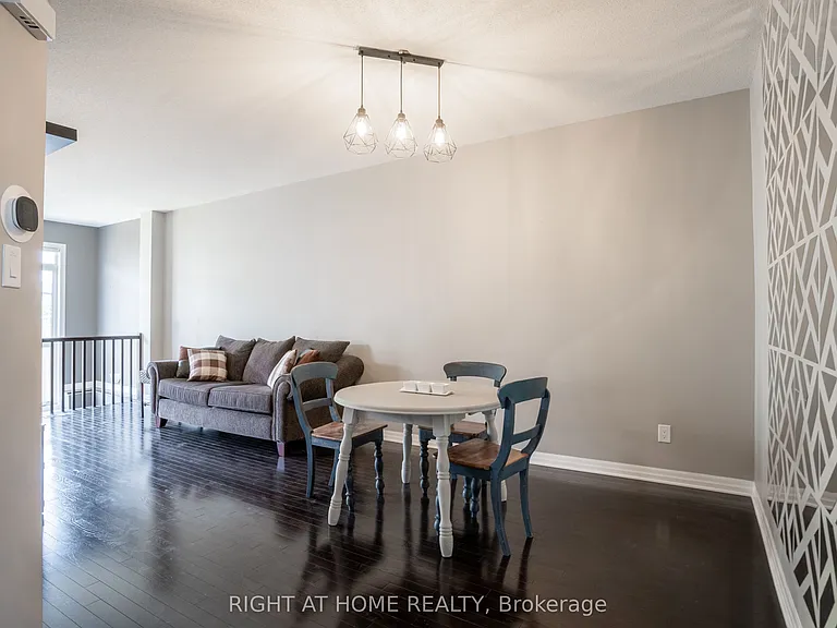 712 Brian Good Ave — Photo 5