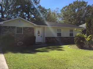 220 Braly Dr, Summerville, SC 29485