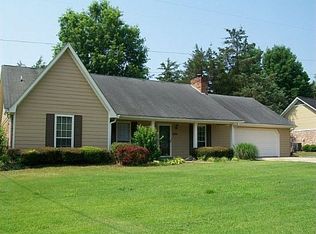 2106 Englewood Dr, Tupelo, MS 38801