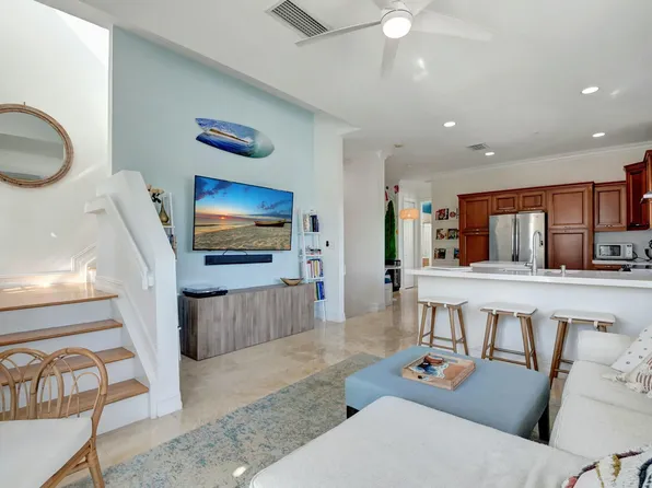 150 NE 6th Avenue #A, Delray Beach, FL 33483