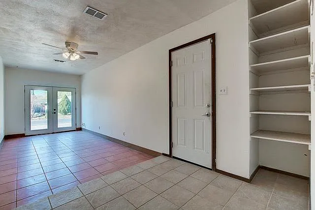 10709 Berthound Dr — Photo 25