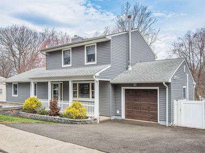 104 Lionshead Dr W, Wayne, NJ, 07470