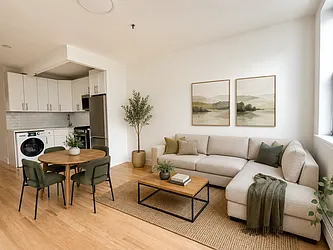53 Irving Place, #3