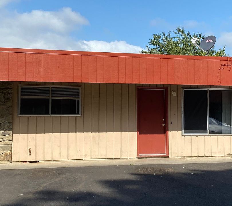 1st image of 486 Buckeye St APT 11