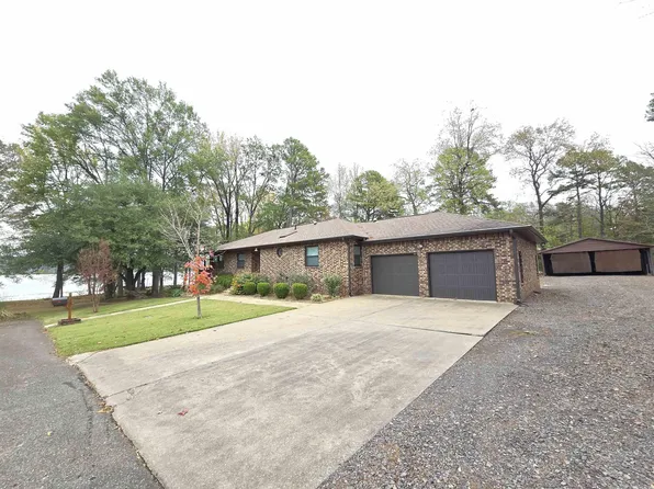 112 Lakeshore Dr, Russellville, AR 72802