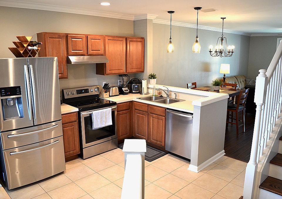 1st image of 10118 Bessemer Pond Ct