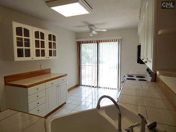3rd image of 207 Mariners Row