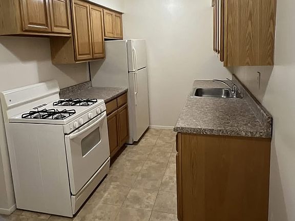 4th image of 69B Darcey Ave #B