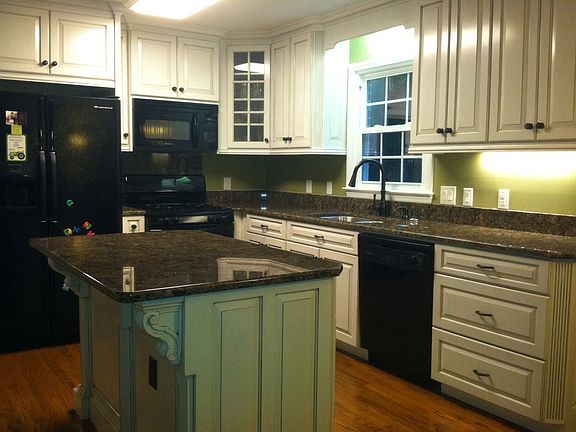 New custom kitchen