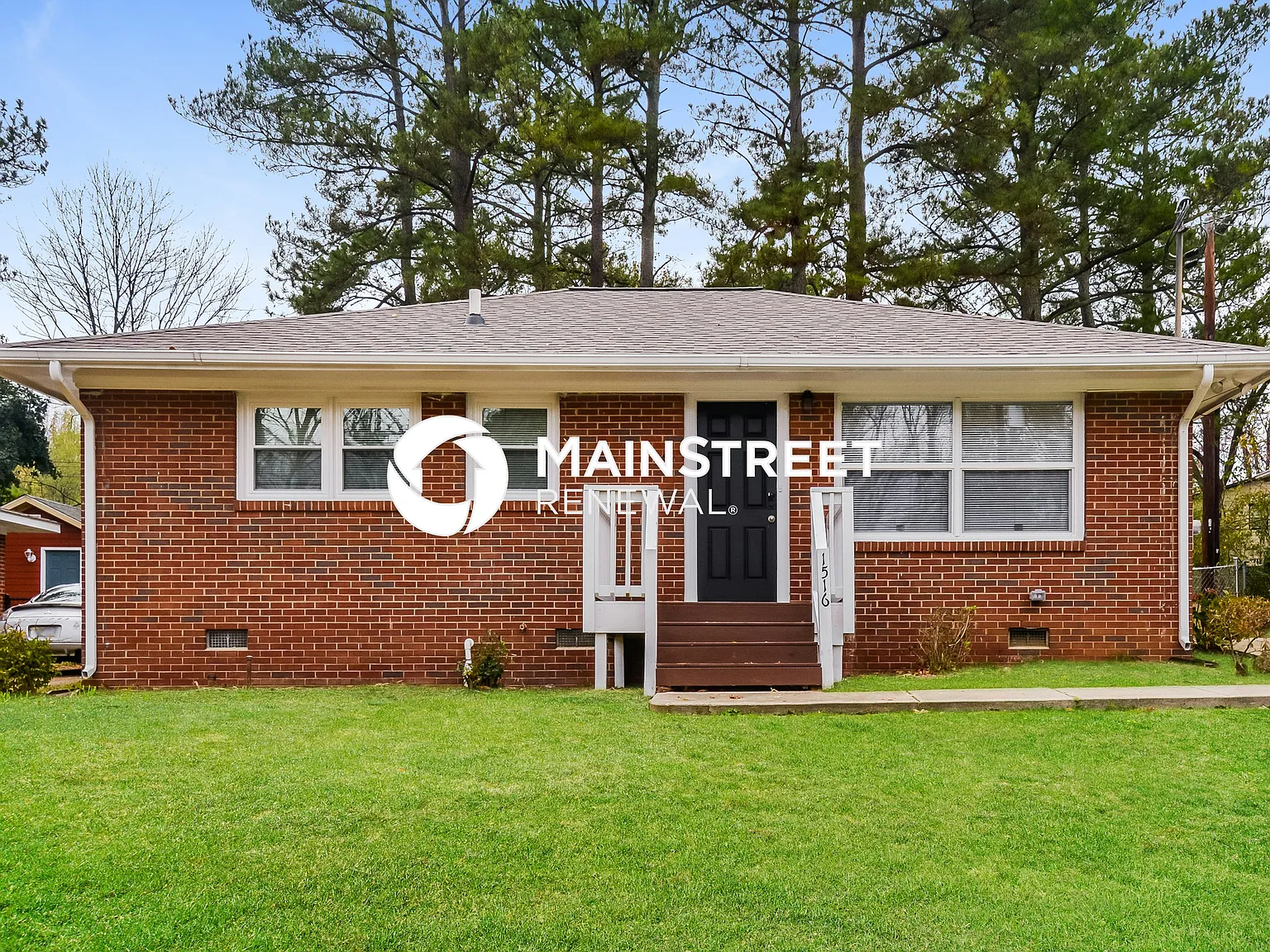 1516 Rosewood St — Photo 1