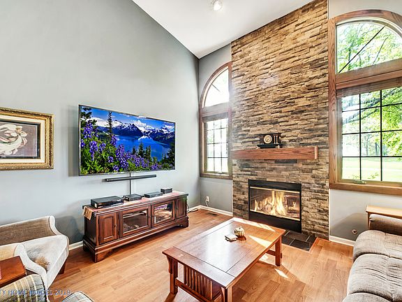 5th image of 1436 Clubhouse Ct