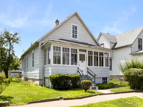 8033 Salisbury Ave, Lyons, IL 60534
