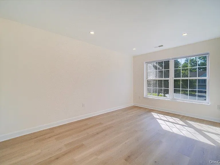 6204 High Ridge Ct — Photo 35