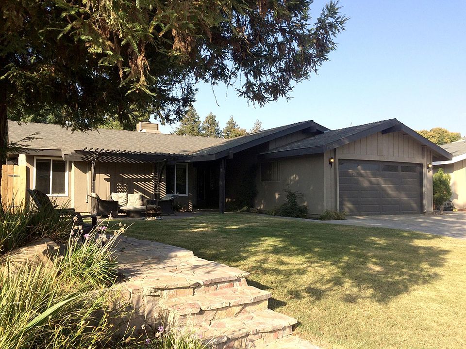 1st image of 1724 S San Joaquin Dr