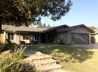 1724 S San Joaquin Dr, Visalia, CA 93277