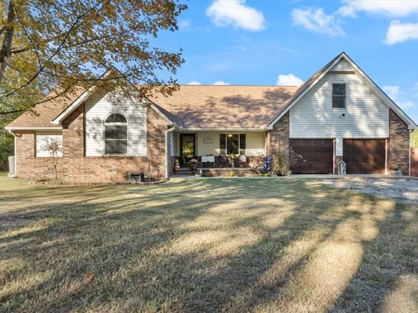 5978 Cedar Dr, Colcord, OK 74338