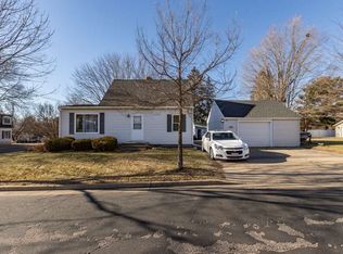 1116 S 10th St, Wausau, WI 54403