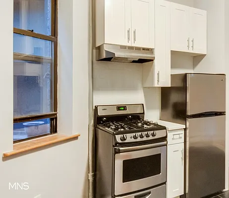 Rented by MNS Marketing | media 17