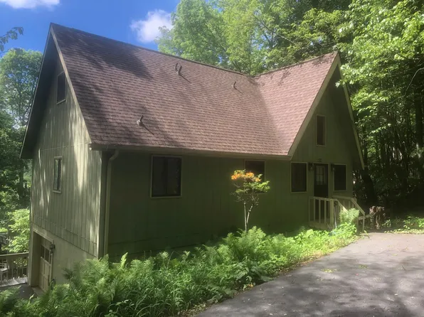420 Cliffside Ln, Seven Devils, NC 28604