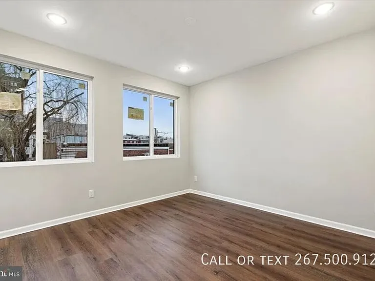 1230 N Marshall St #3R — Photo 9