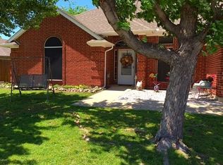 316 Roundrock Loop E, Saginaw, TX 76179