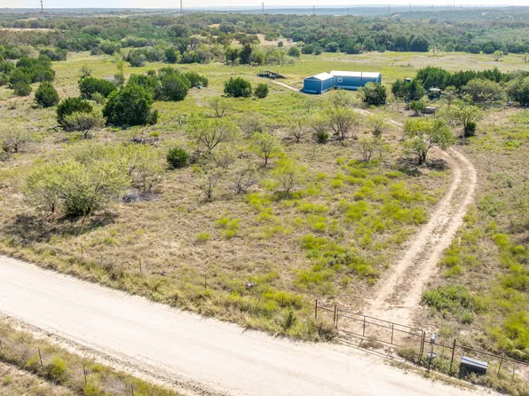 1483 County Road 2435, Hico, TX 76457