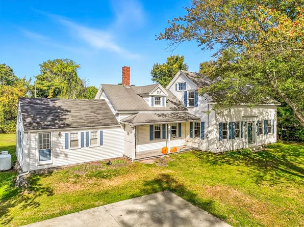 17 Oak St, Westborough, MA 01581