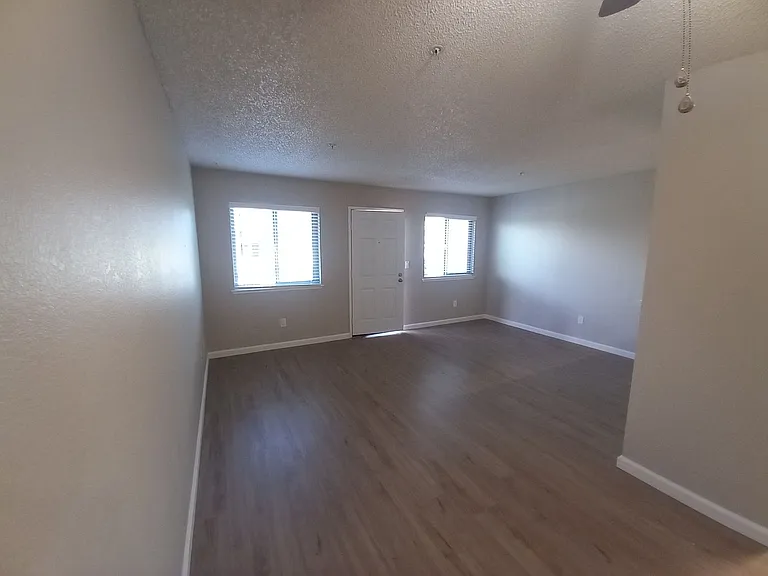 Sea Breeze Apartments for rent in Marina, CA — Photo 14