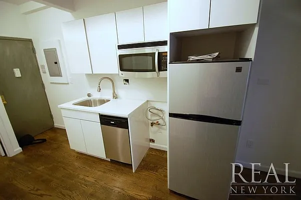 Rented by REAL New York | media 26