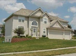 2121 S 183rd Cir, Omaha, NE 68130