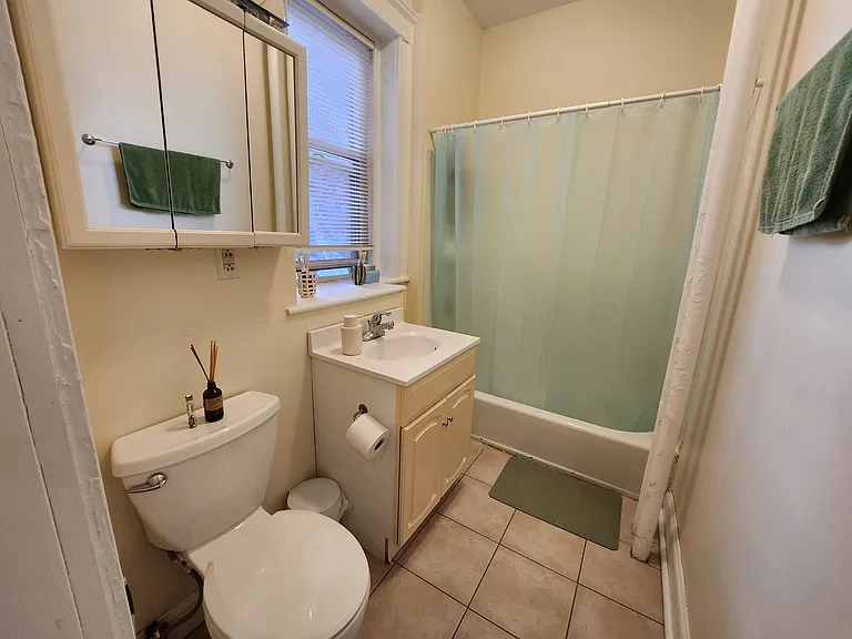 29 Queensberry Street — Photo 17