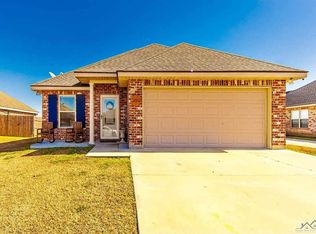 369 Landmark Dr, Raceland, LA 70394