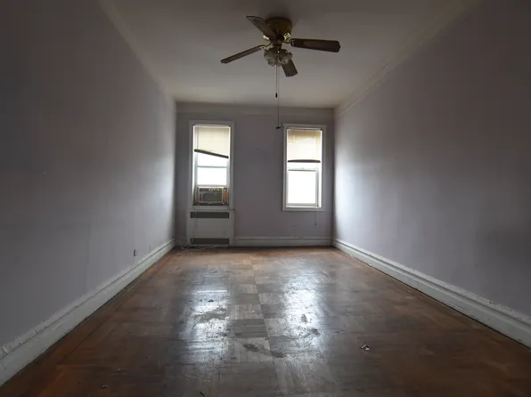 2039 Homecrest Avenue image 1 of 1