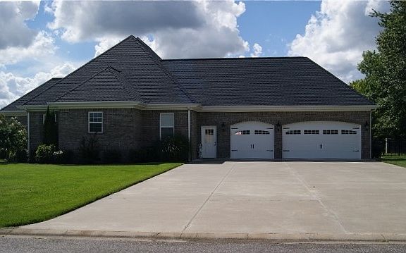 2nd image of 143 Belle Meade Dr